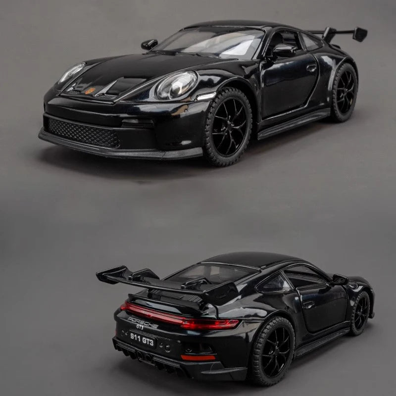 Porsche 911 GT3 1:32 Scale Model